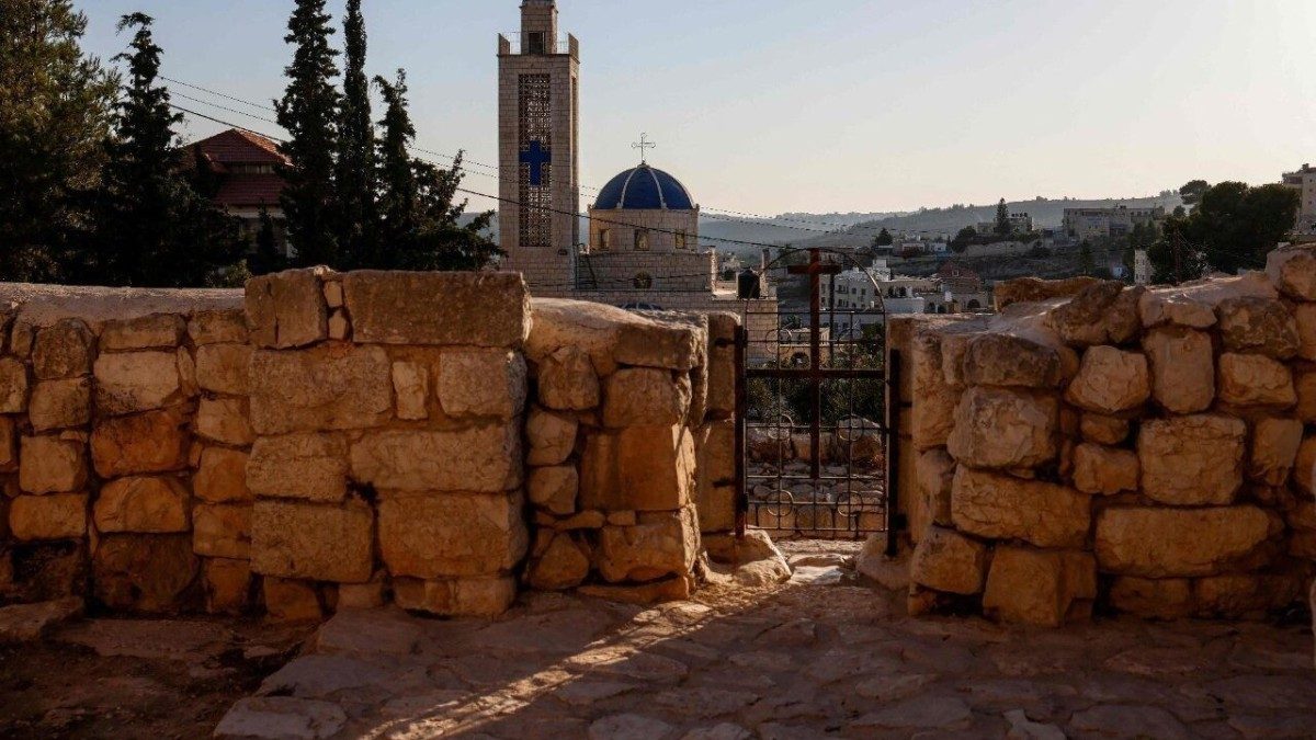 Israel bloquea permisos y las escuelas cristianas suspenden las clases