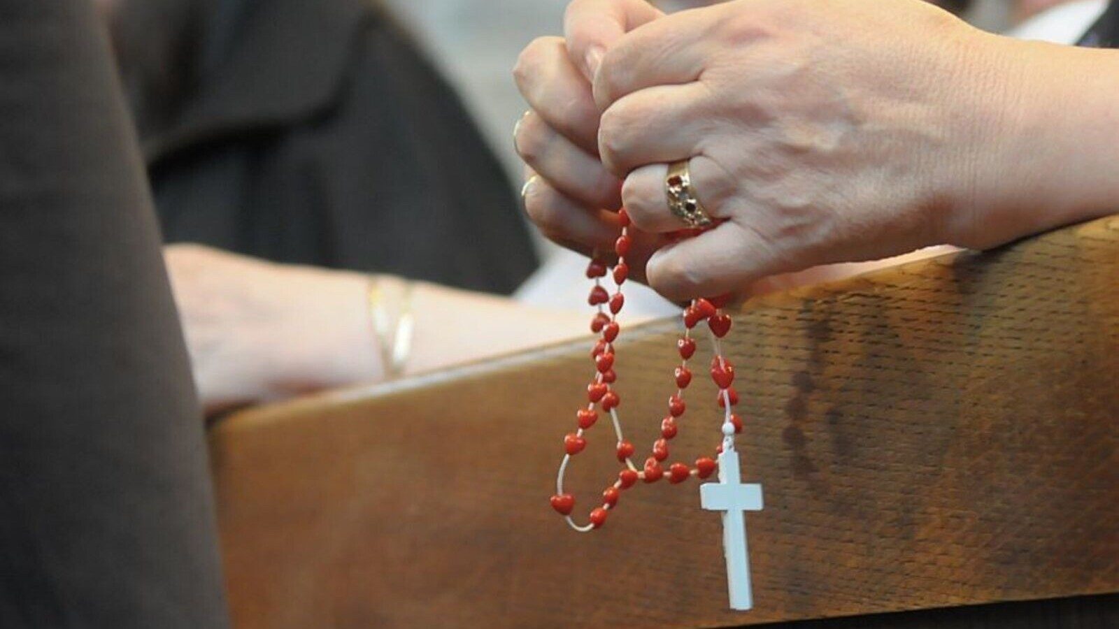 Profanan dos sagrarios y una reliquia en una parroquia de Madrid