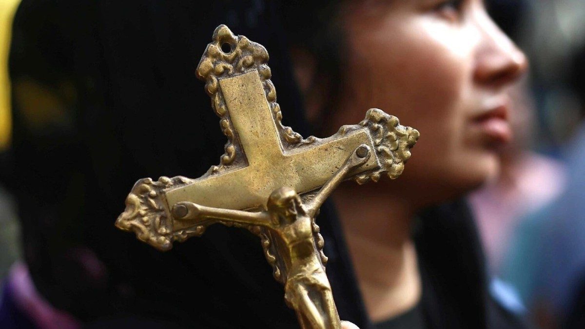 Más de 500.000 católicos peregrinan a un santuario mariano en Pakistán