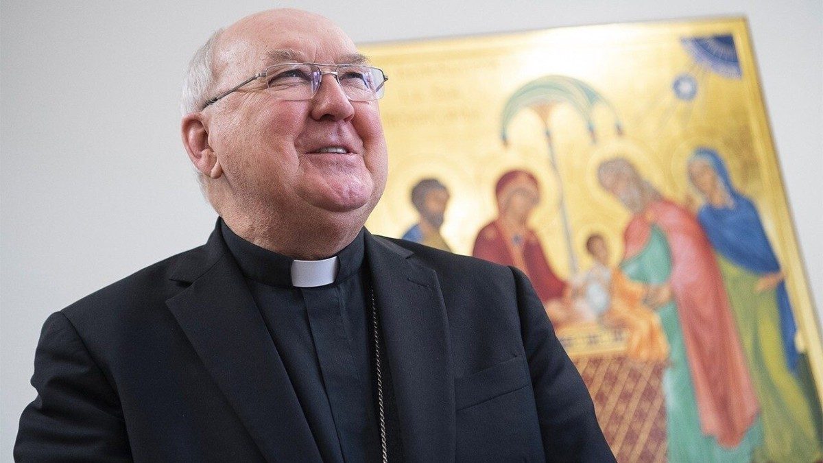 Sin familias fuertes no habrá Iglesia viva, alerta el Cardenal Farrell