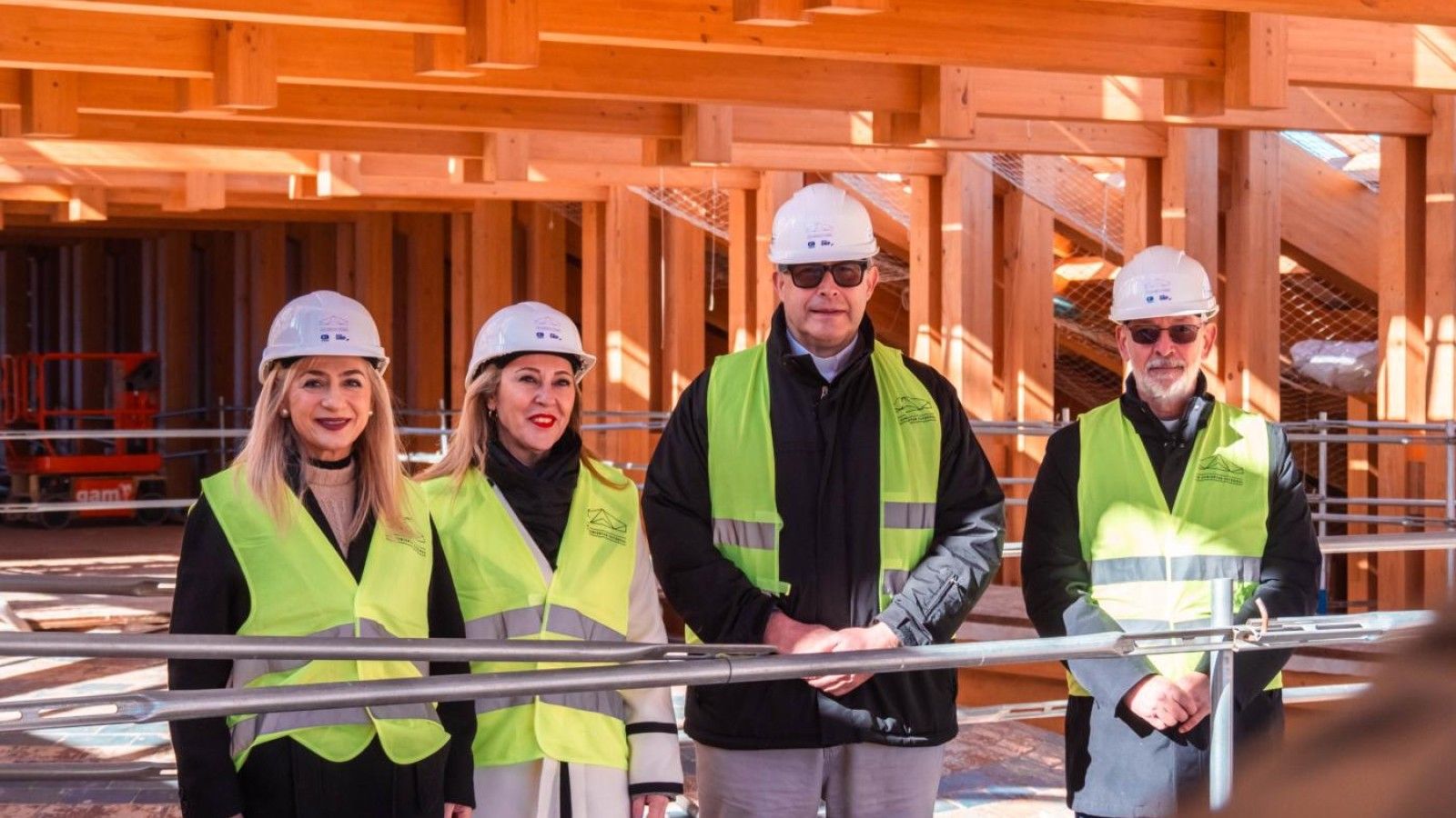 La Junta de Andalucía visita las obras de la Catedral de Málaga