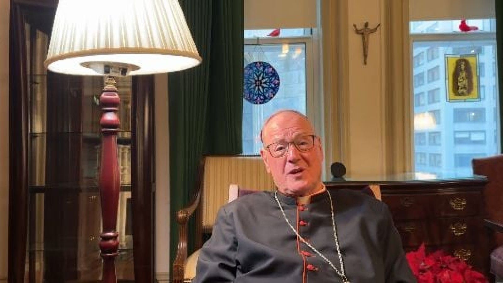 El cardenal Dolan anima a recuperar la tradición de consagrar los hogares