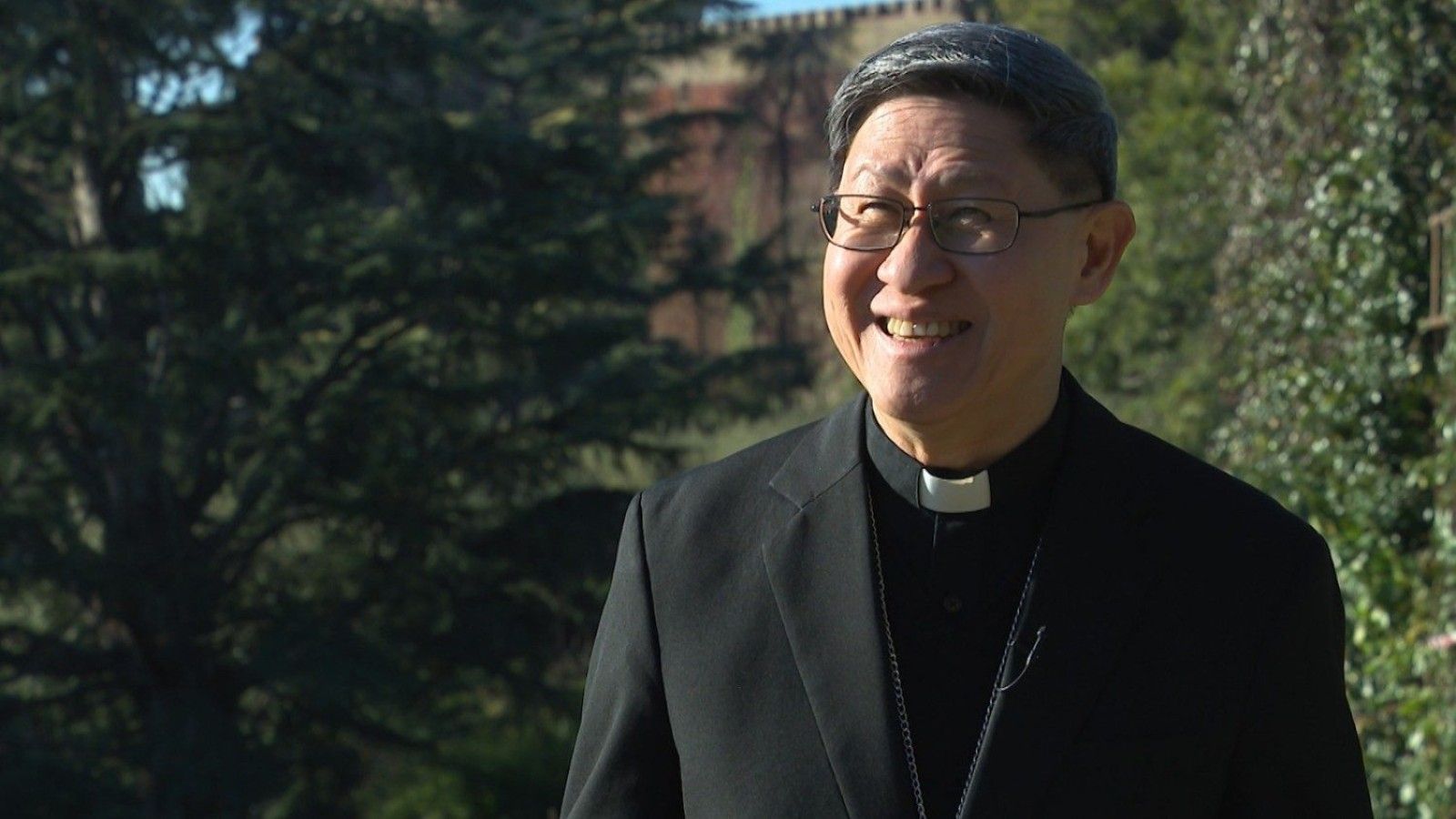 El cardenal Tagle proclama en Hong Kong que los niños nunca son un problema, sino una bendición