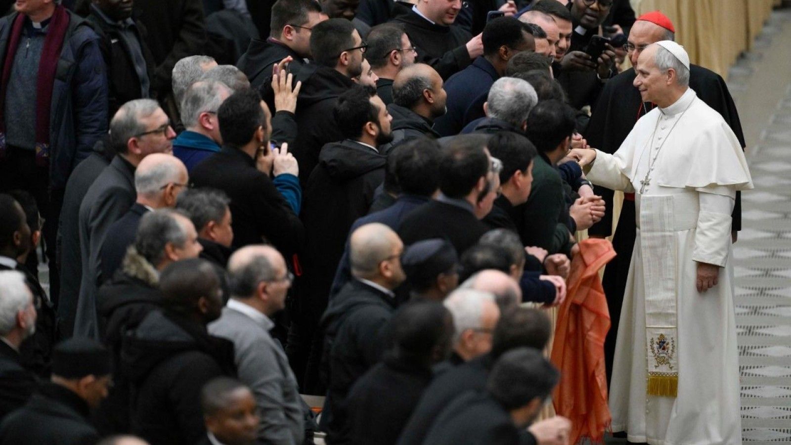 León XIV advierte contra la “envidia clerical” en Roma