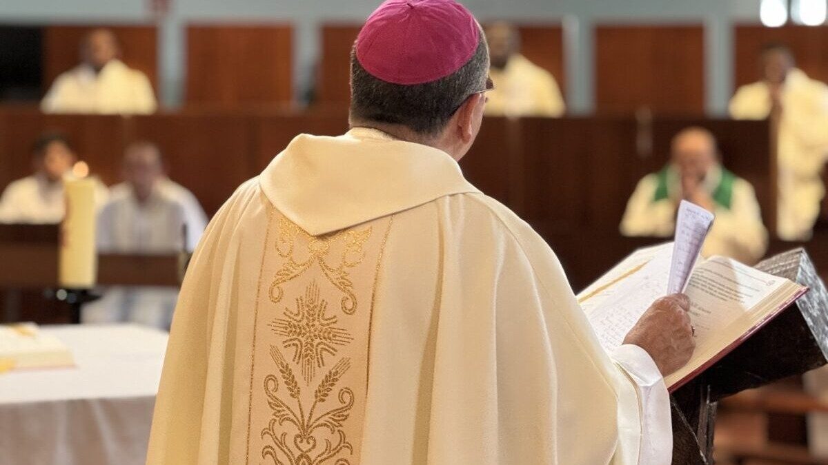 Vídeo | Los sacerdotes de Vitoria inician sus Ejercicios Espirituales