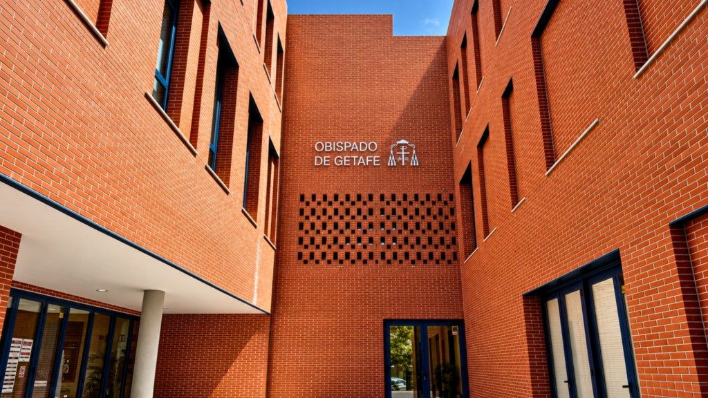 El obispo de Getafe fija nuevas pautas para los Hermanos del Amor Misericordioso