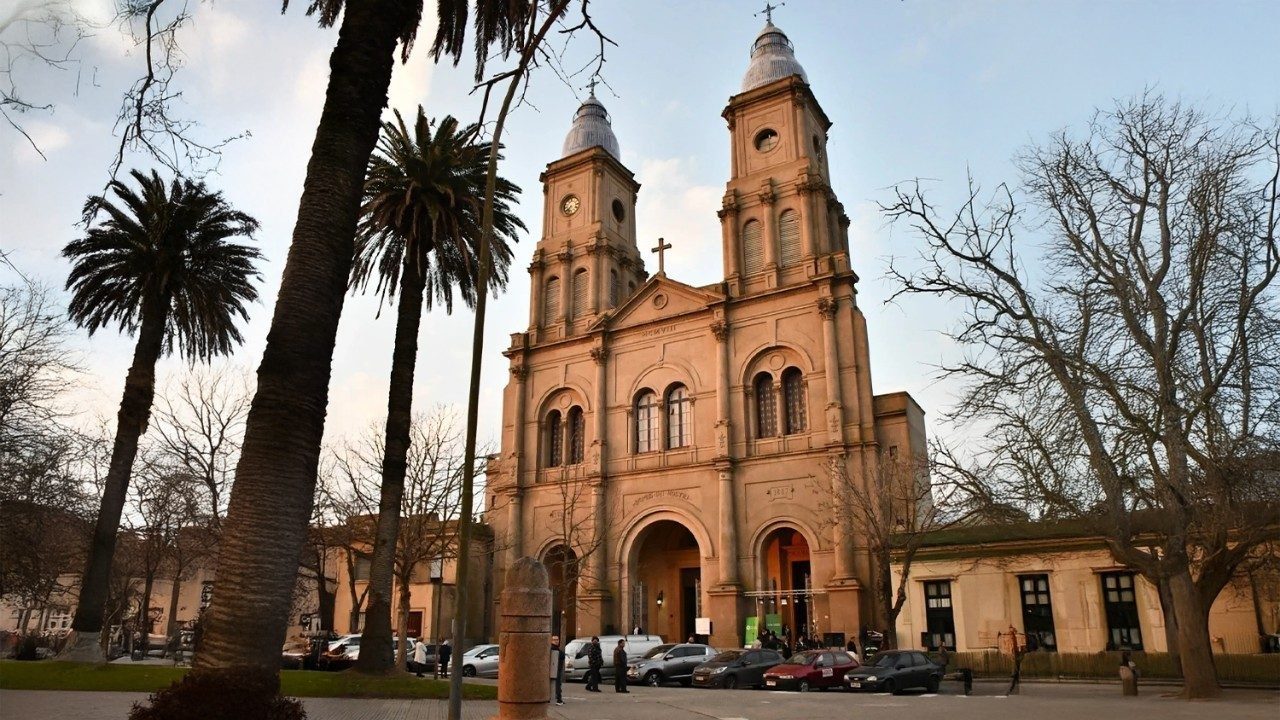 Resumen de prensa religiosa del 28 de octubre: Informe de ACN sobre persecución, matanza en Etiopía y viaje del Papa