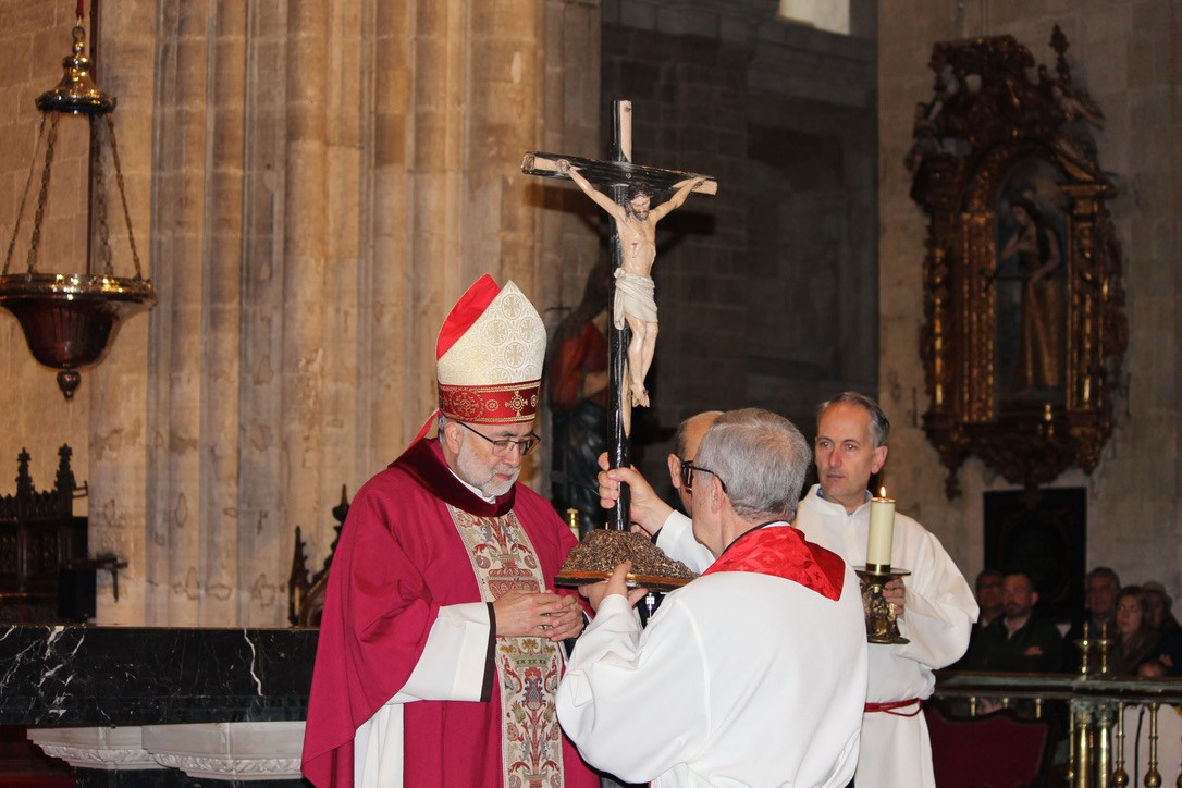 Eventos religiosos destacados en la Catedral de Oviedo durante la Semana Santa 2025