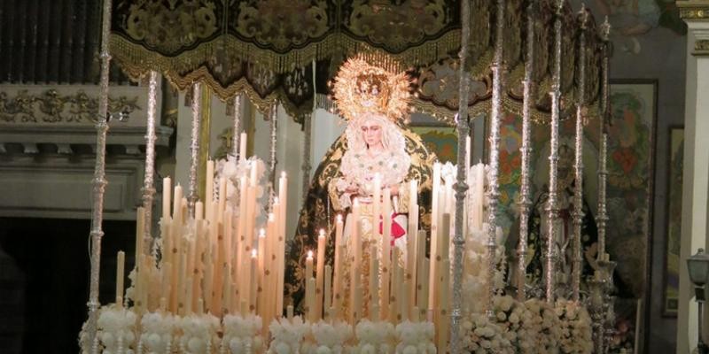 Procesión de la Hermandad del Gran Poder y la Esperanza Macarena en Madrid el 17 de abril