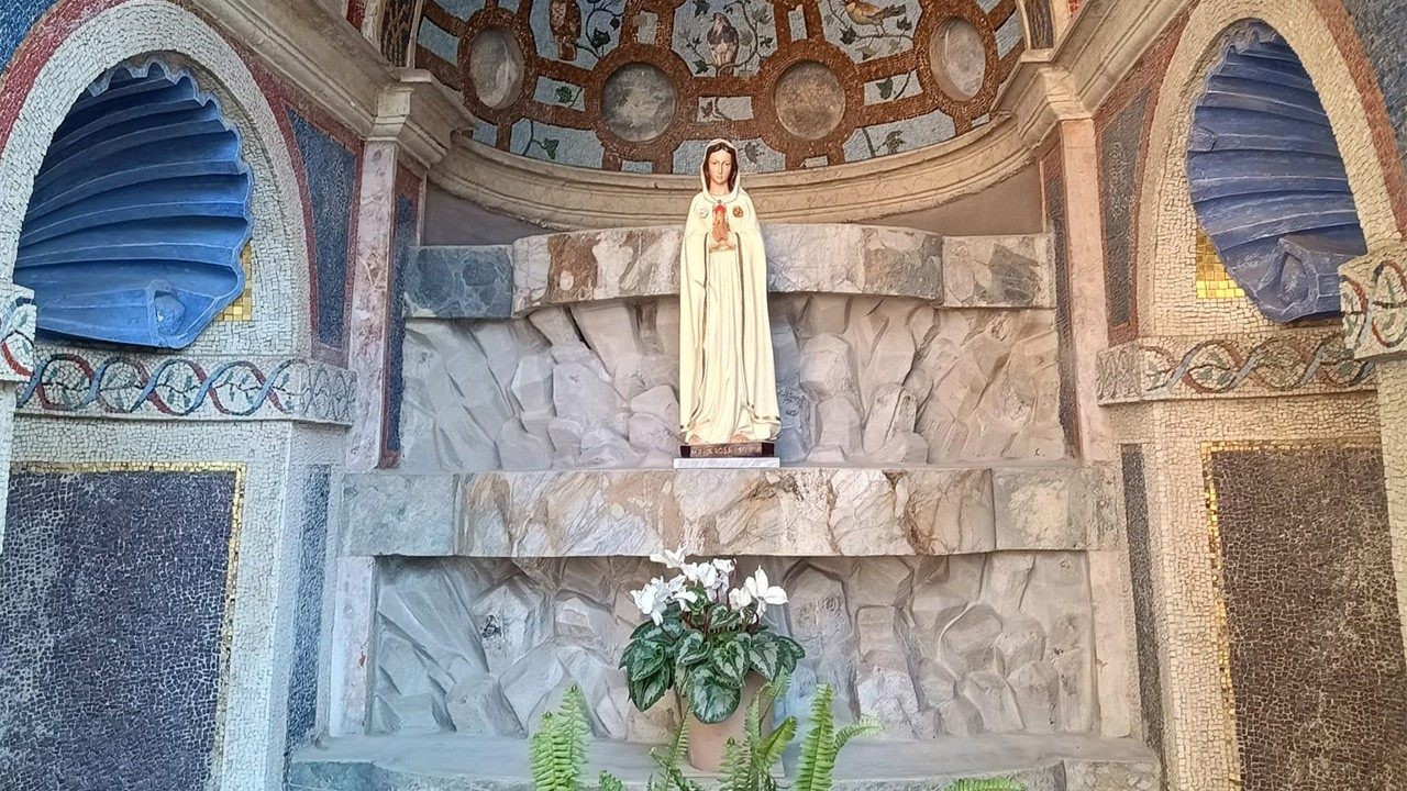 El Vaticano bendice la estatua de María Rosa Mística tras la aprobación doctrinal