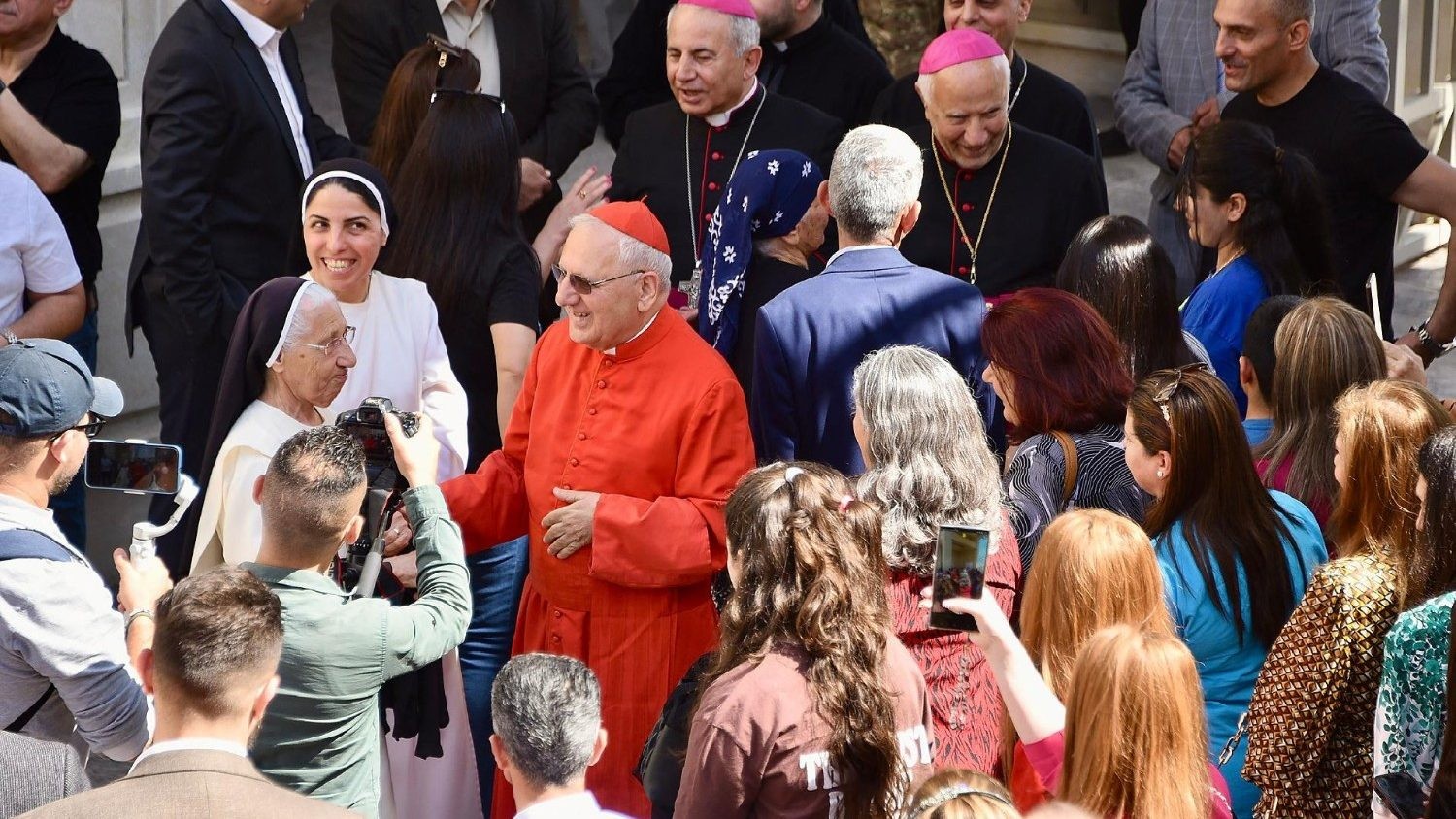 El cardenal Sako llama a la reconciliación y a la paz en Oriente Medio durante la Pascua