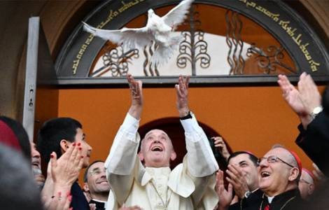 El Patriarca Sako elogia al Papa Francisco como a un padre que escucha