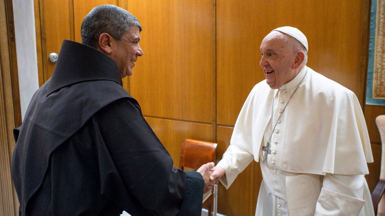 El Padre Faltas elogia el legado del Papa Francisco como un hombre de paz