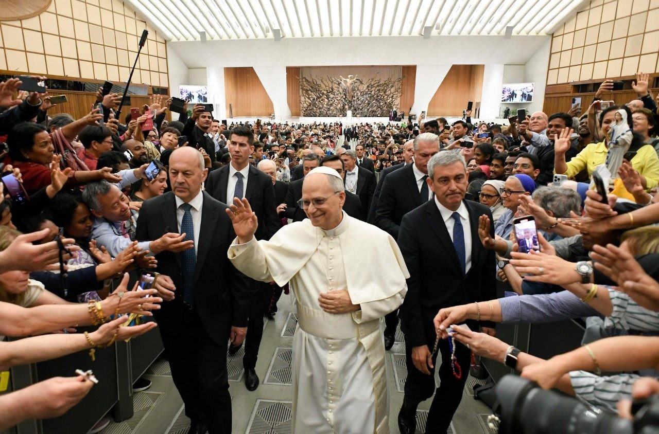 El Papa insta desde el Vaticano a que las armas callen