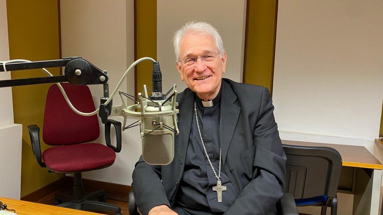 El cardenal Steiner destaca la unión y la oración en el cónclave por el Papa León XIV