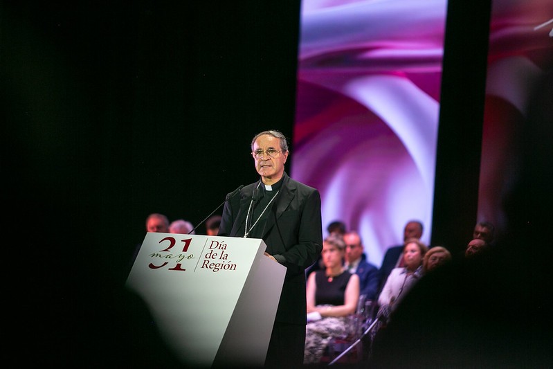 Arellano Cedillo recibió la Medalla de Oro de Castilla-La Mancha