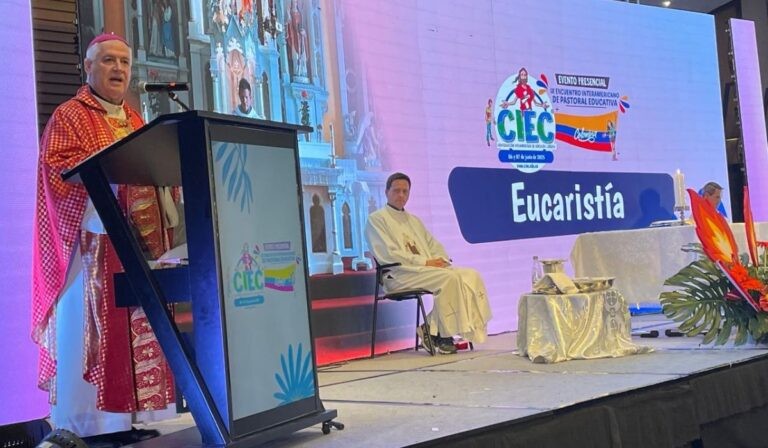 Monseñor Lorenzelli clausura el IX Encuentro Interamericano de Pastoral Educativa