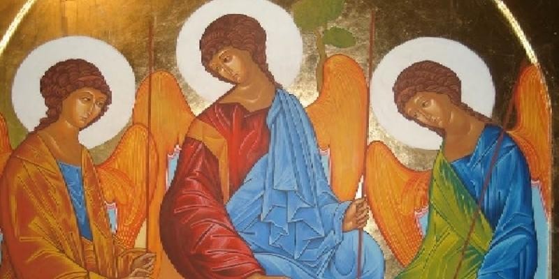 Daniel Escobar resalta la Trinidad como fundamento de la vida cristiana