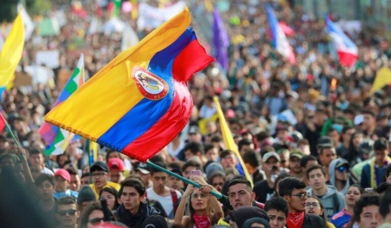 Los obispos de Colombia ofrecen mediación para la reconciliación y la paz