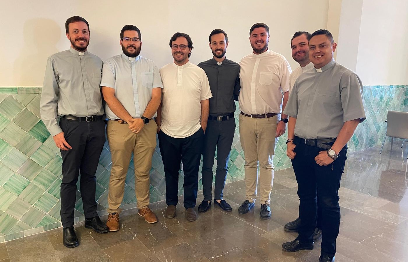 Sacerdotes malagueños participan en el Jubileo en Roma junto al Papa León XIV