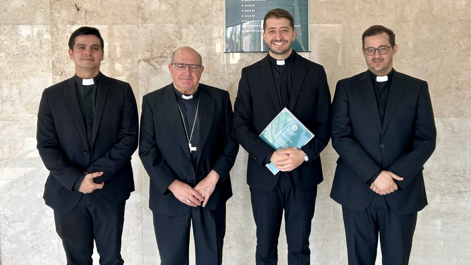El rector del Seminario de Huelva defiende su tesis en Sevilla