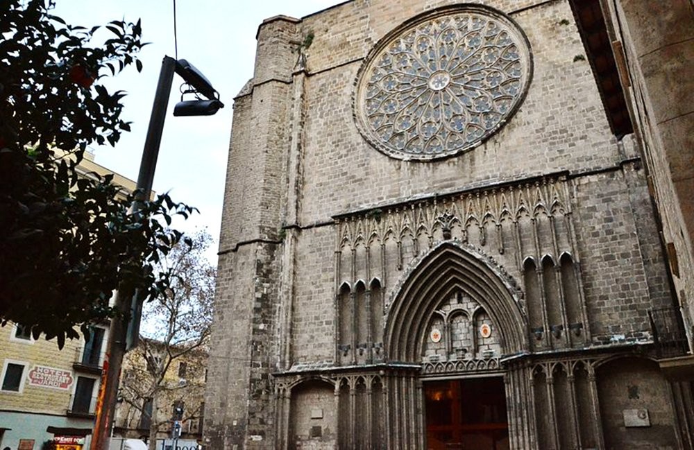 La Basílica de Santa María del Pi participa en la «Nit de les Esglésies» en Barcelona