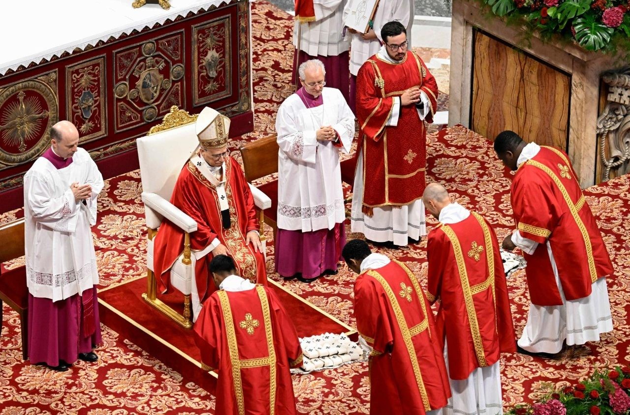 El Papa León XIV exhorta a la unidad en homilía en San Pedro

