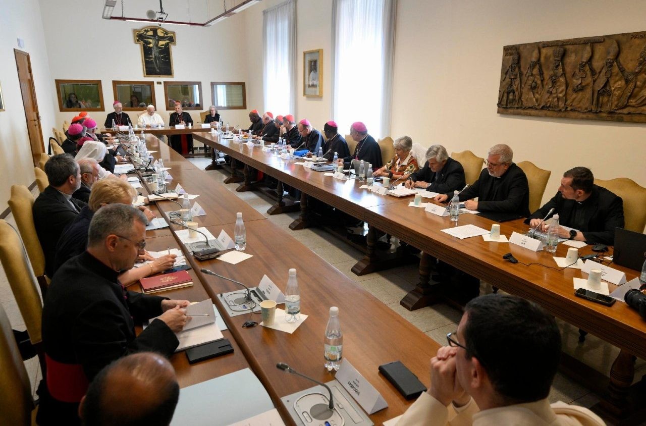 El Papa León XIV resalta la unidad en el XVI Sínodo de Roma