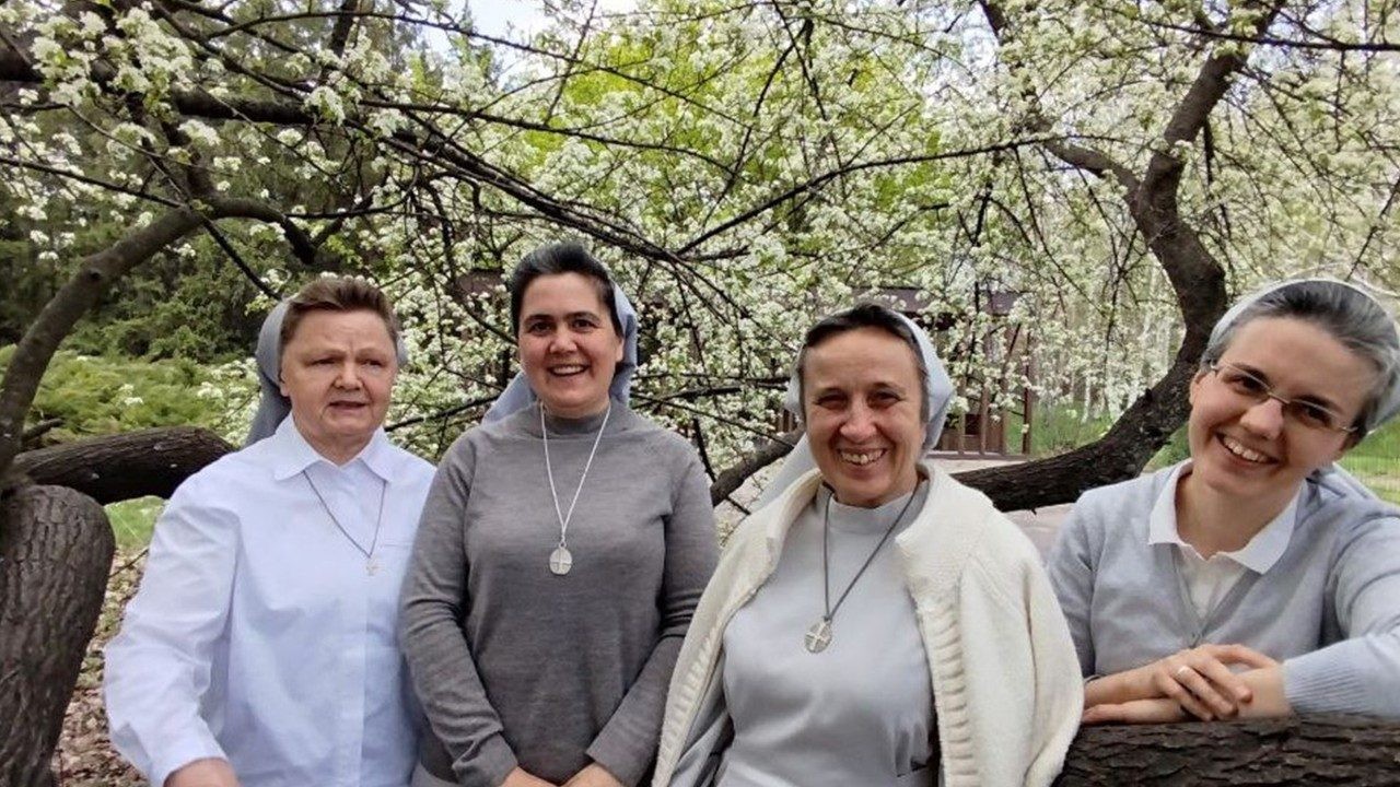 Las Hermanas Franciscanas Misioneras de María llevan esperanza a Kryvyi Rih, Ucrania