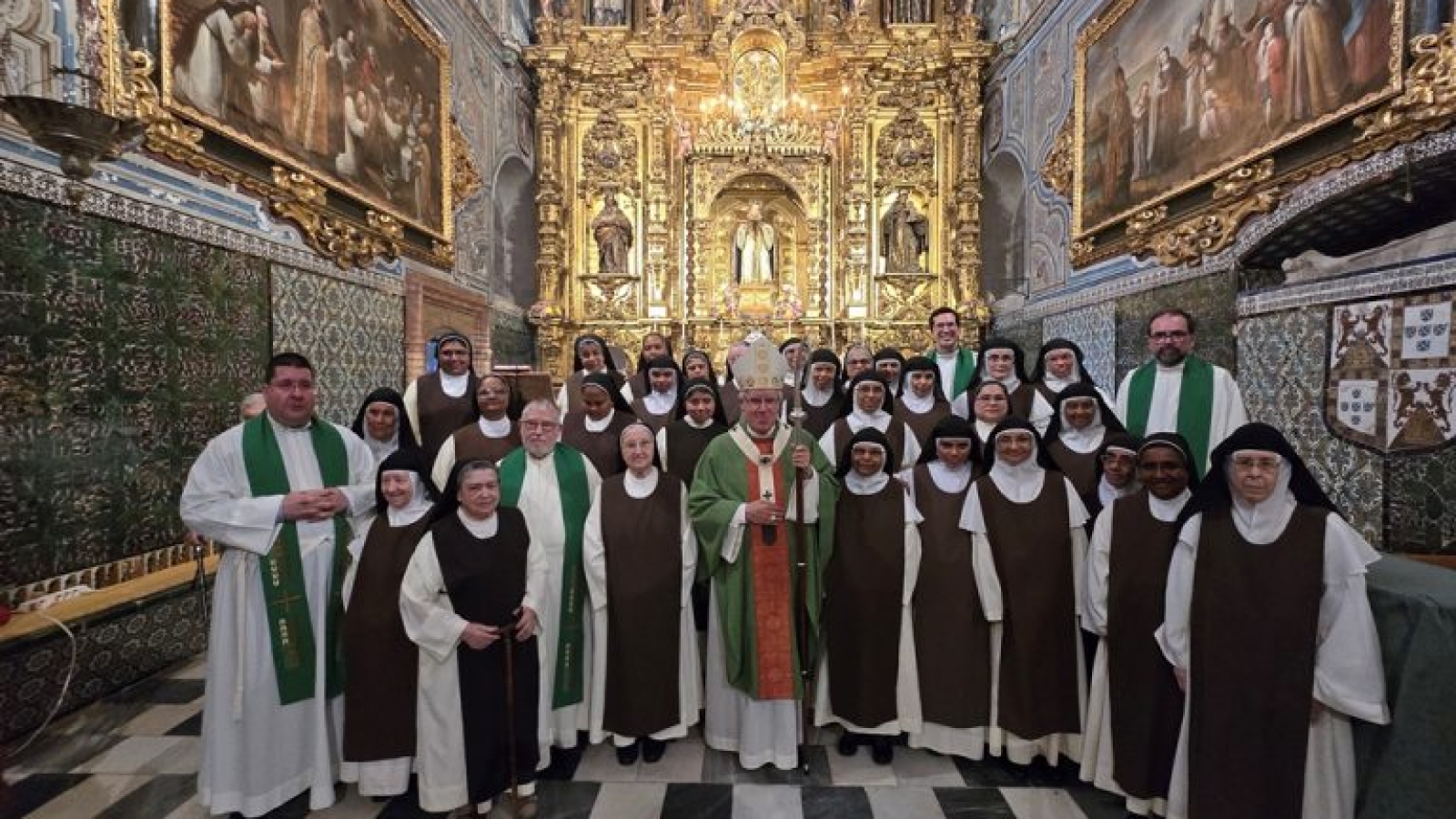 El arzobispo Saiz Meneses preside una Eucaristía por los 550 años de Santa Paula

