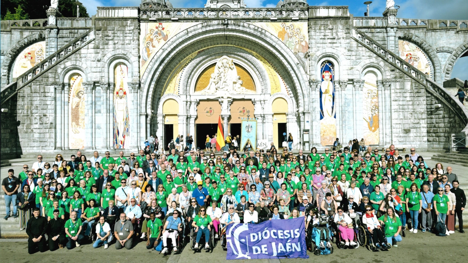 Voluntarios hospitalarios revitalizan la peregrinación diocesana en Lourdes