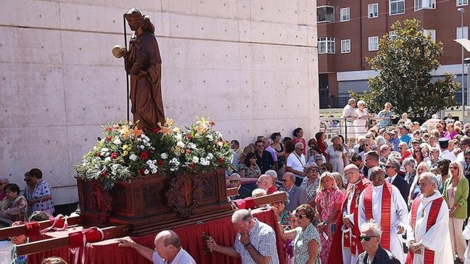 Collado Villalba celebra a Santiago Apóstol con procesiones y misas solemnes


