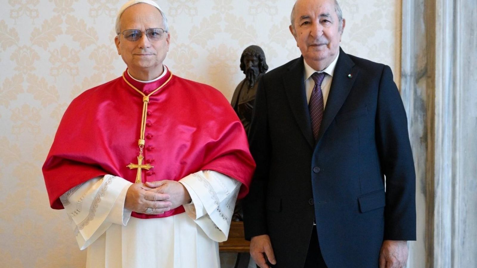 El Papa León XIV y el presidente de Argelia dialogan sobre cooperación y paz

