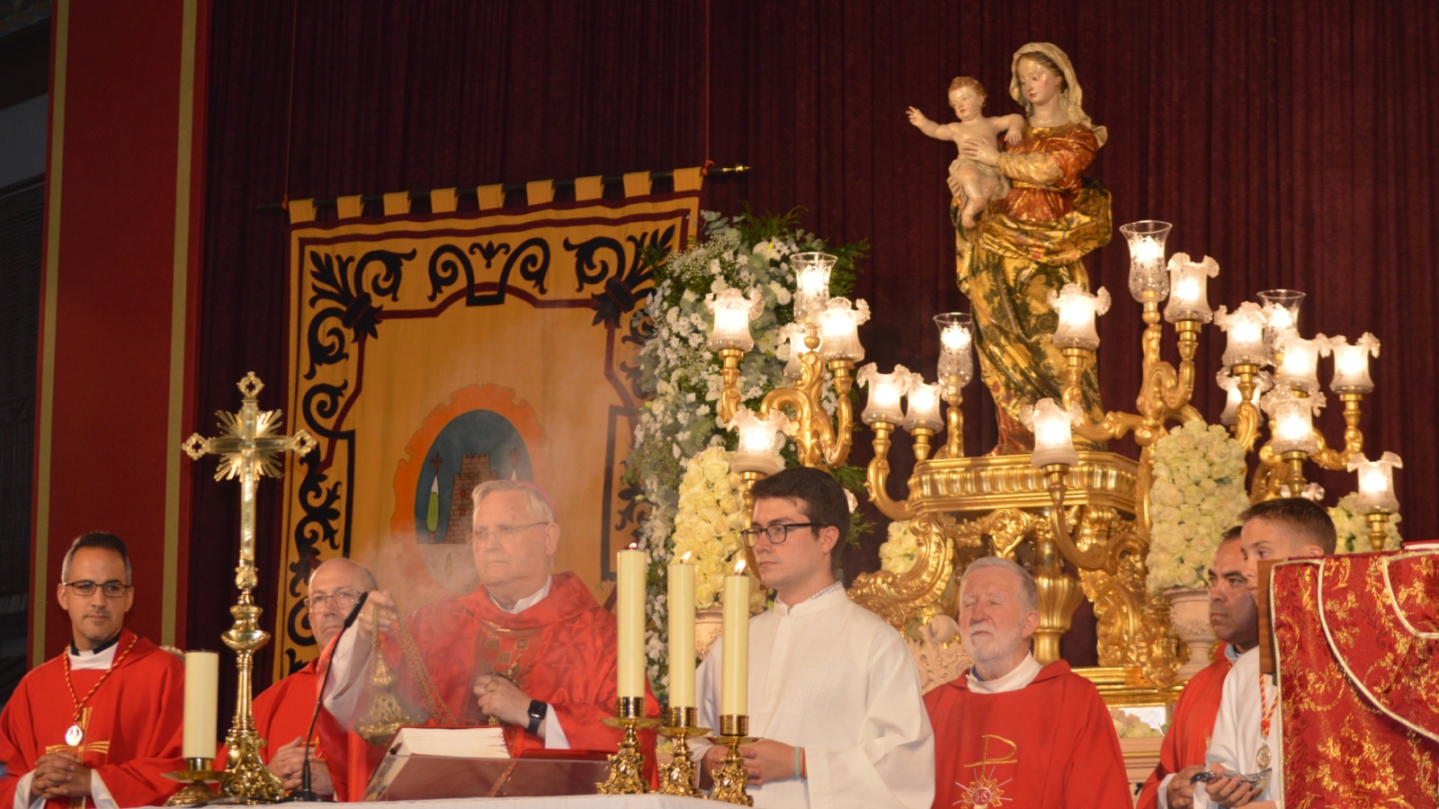 El obispo Lorca Planes inaugura el Año Jubilar en Cehegín