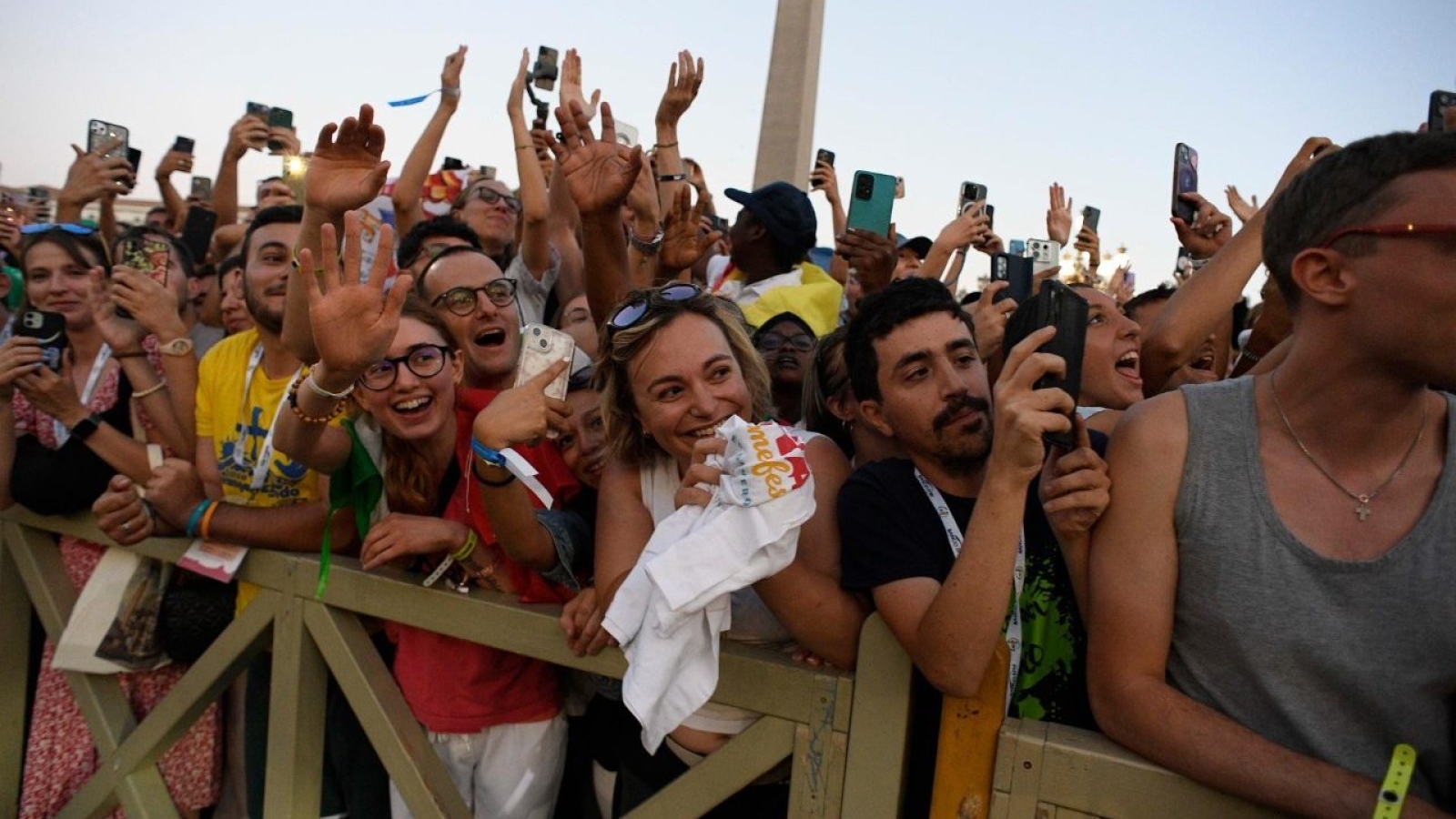 El Papa León XIV impulsa la integración de caridad y misión en el ámbito digital y presencial

