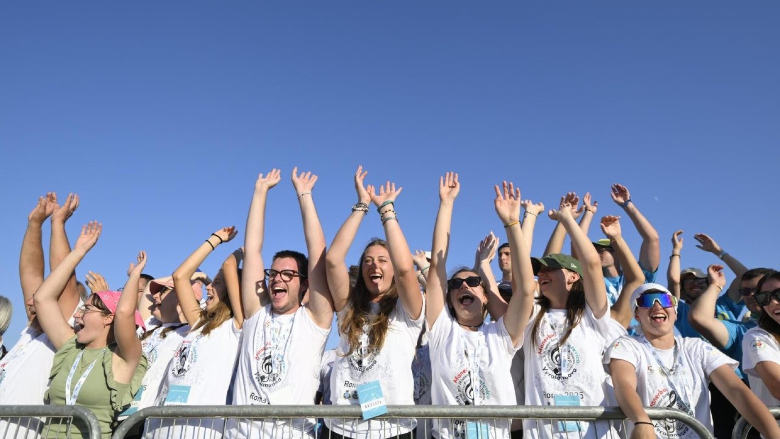 El Papa León XIV impulsa a los jóvenes en el Jubileo en San Pedro

