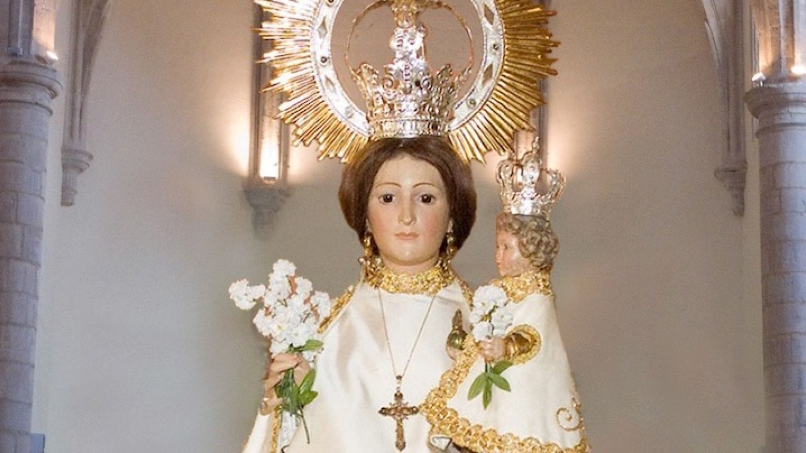 Guadalix de la Sierra honra a la Virgen del Espinar en sus fiestas patronales