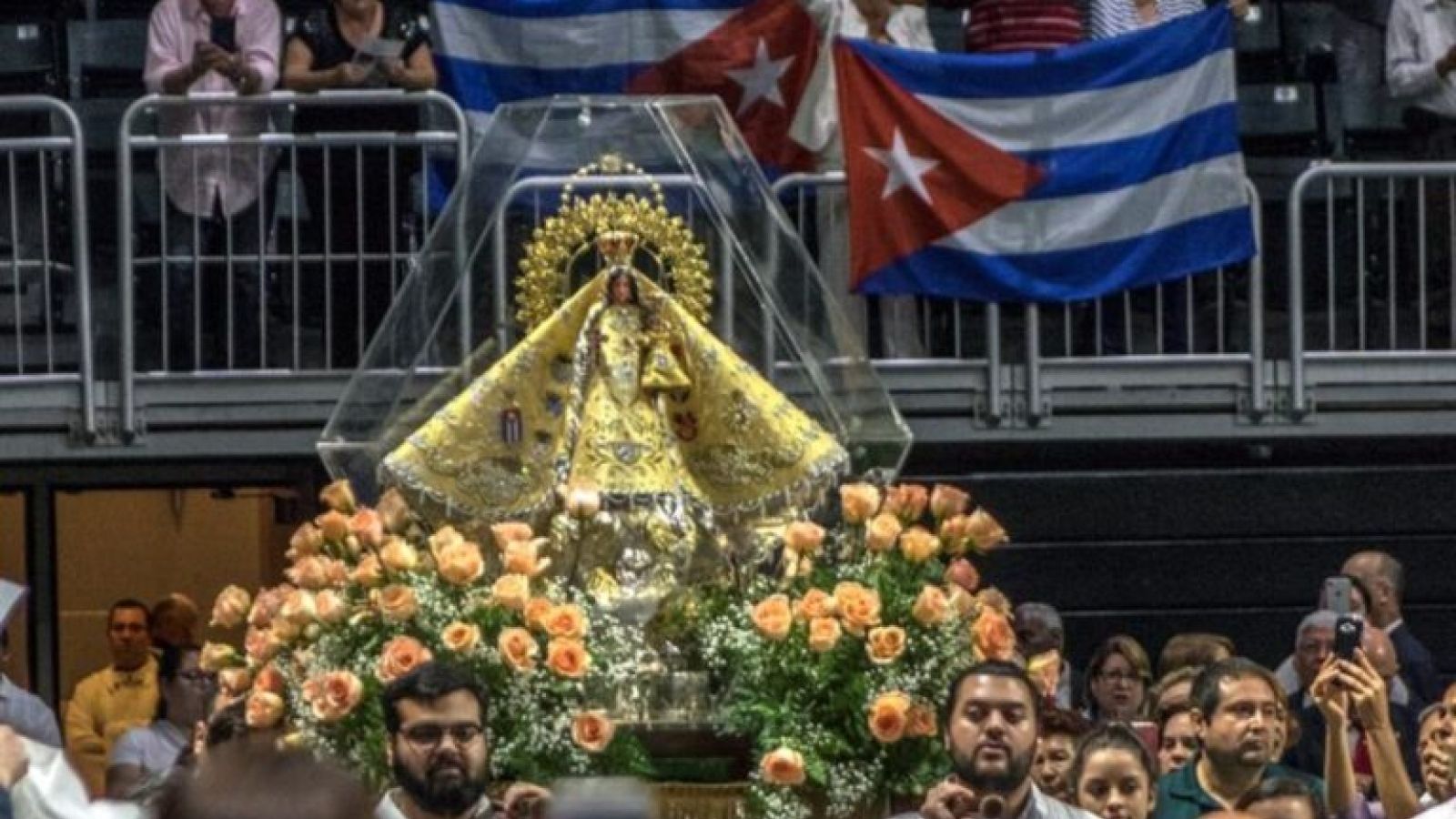 El arzobispo de Santiago de Cuba invita a orar por el pueblo cubano