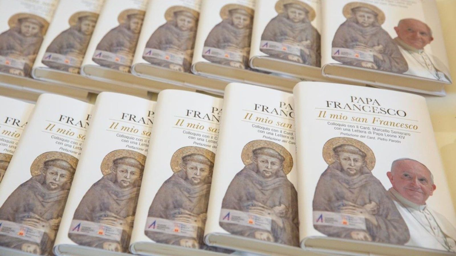 Presentan en Asís el libro póstumo de Jorge Mario Bergoglio sobre San Francisco