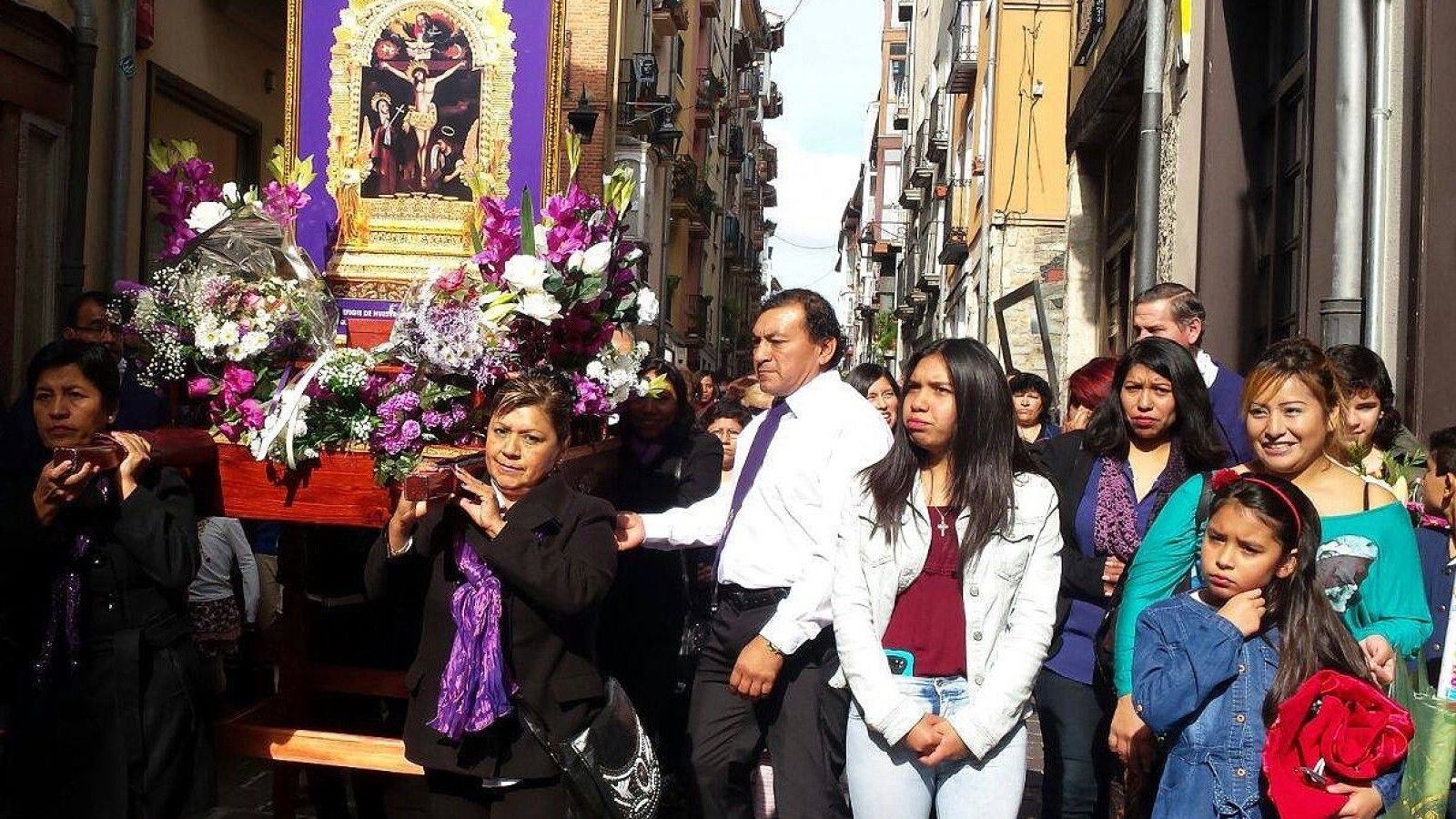 Vitoria-Gasteiz se unirá al levantamiento del Señor de los Milagros