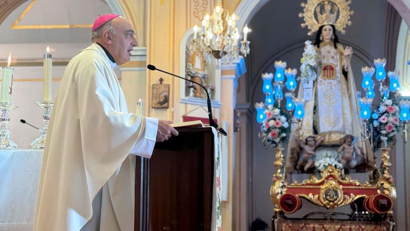 El arzobispo Enrique Benavent preside la fiesta de Nuestra Señora de la Merced