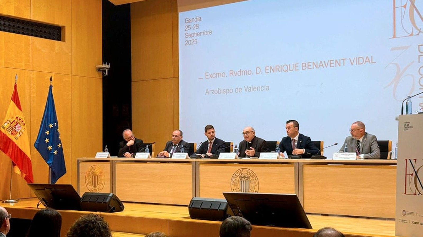 El arzobispo de Valencia inaugura el 36.º Encuentro Nacional de Cofradías
