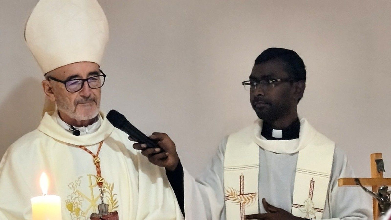 El cardenal Czerny resalta el compromiso de la Iglesia con la dignidad humana