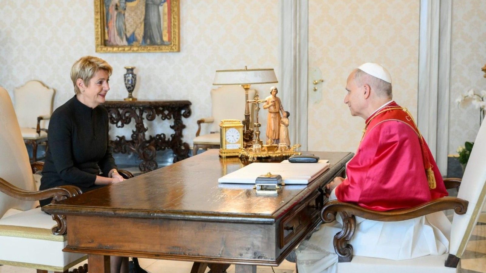El Papa León XIV recibe a la presidenta de la Confederación Helvética en el Vaticano