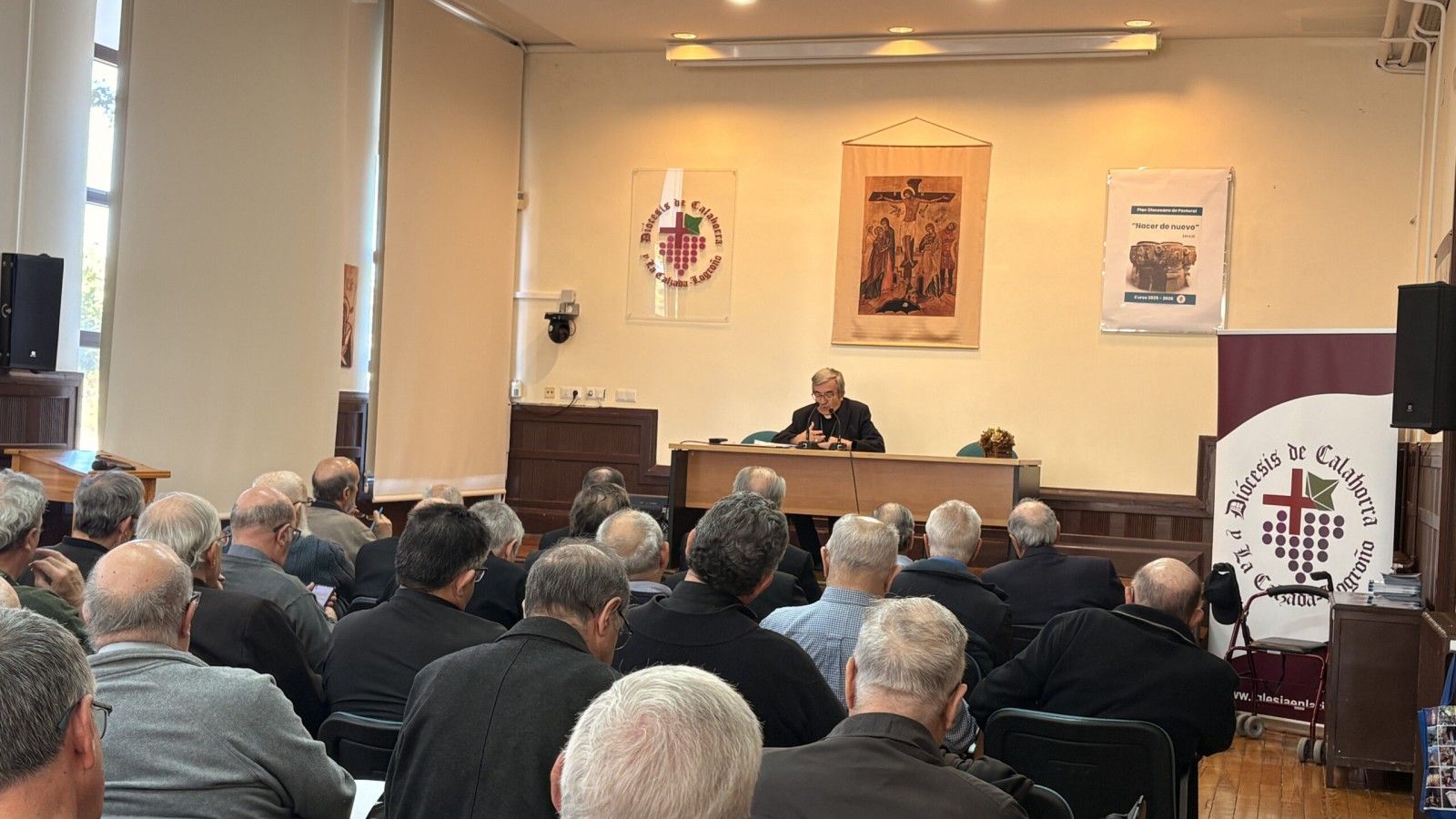 El arzobispo Luis Argüello resalta el papel de laicos y mujeres en el Sínodo