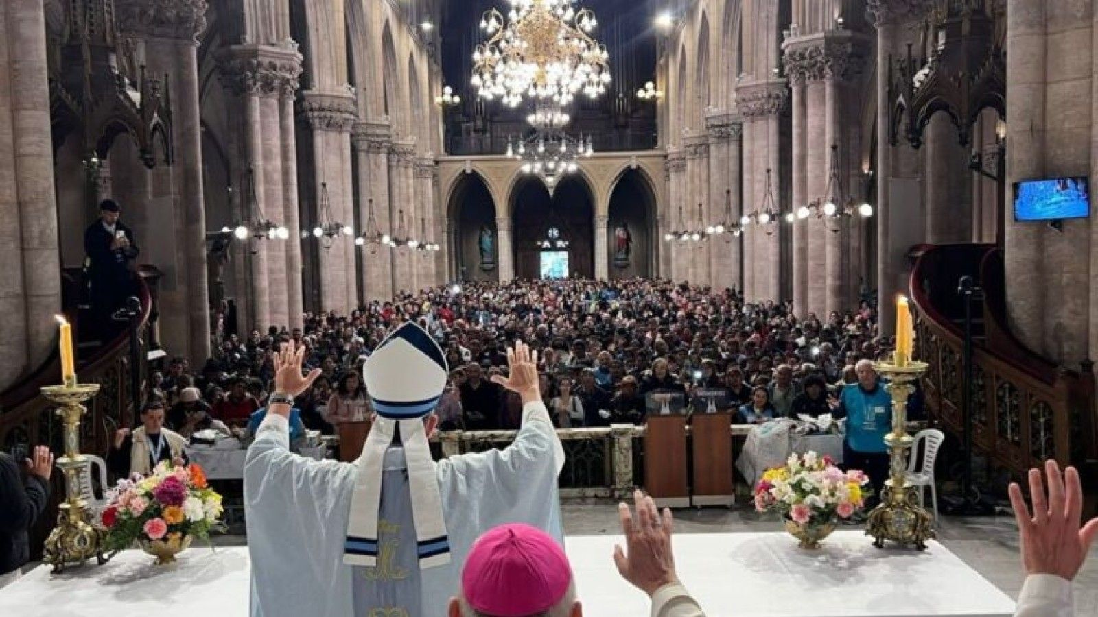 El arzobispo de Buenos Aires pide acciones contra la pobreza y la violencia en Argentina