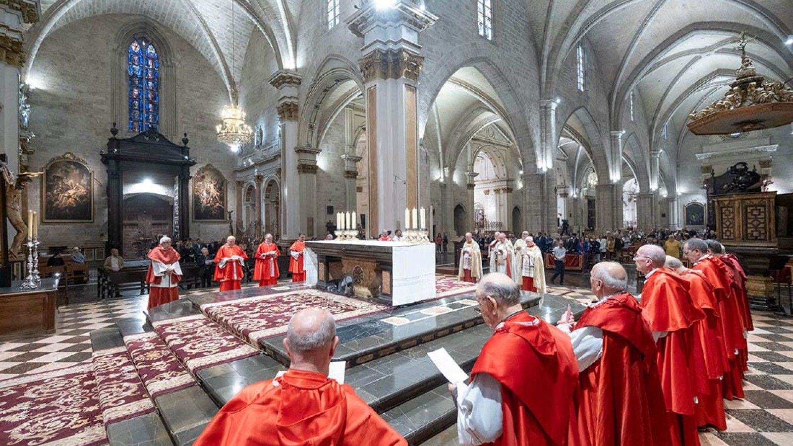 El arzobispo de Valencia pide unidad en la dedicación de la catedral