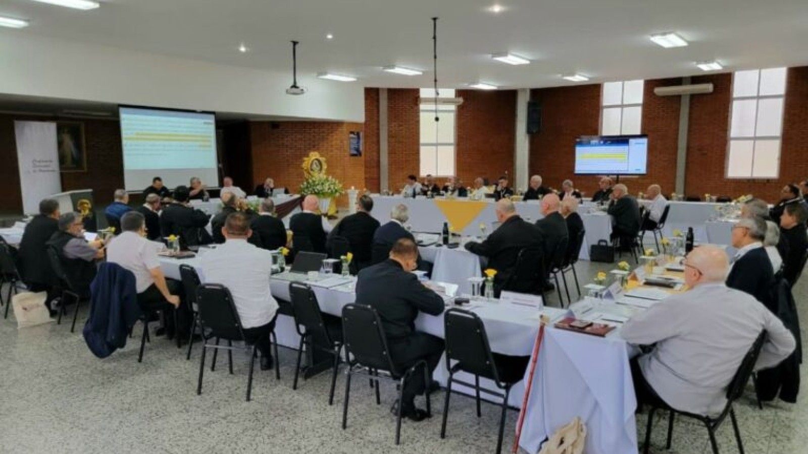 Los obispos de Centroamérica analizan la reforma de los estatutos en la asamblea