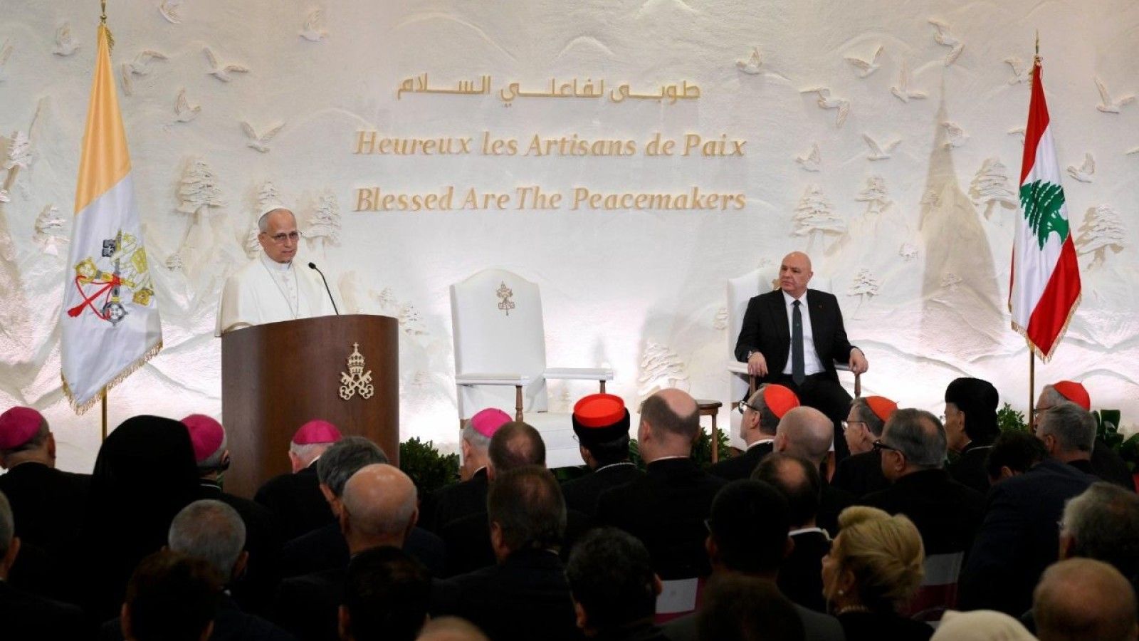 El Papa León XIV llama a la paz y la reconciliación en su visita al Líbano