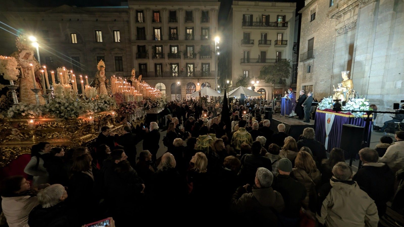El arzobispo Omella preside la procesión jubilar en Barcelona